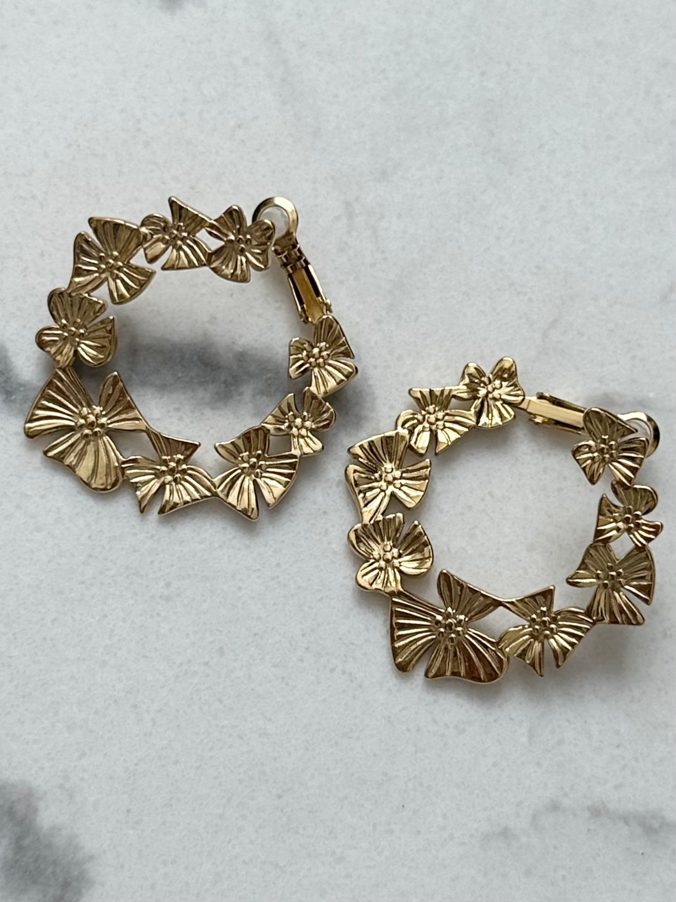 Boucles d'oreilles Fleur doré