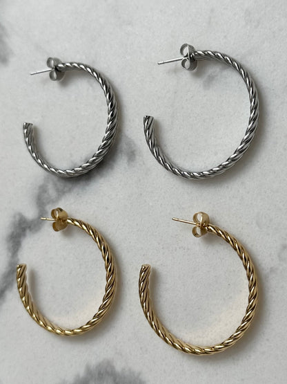 Boucles d'oreilles créole moyenne